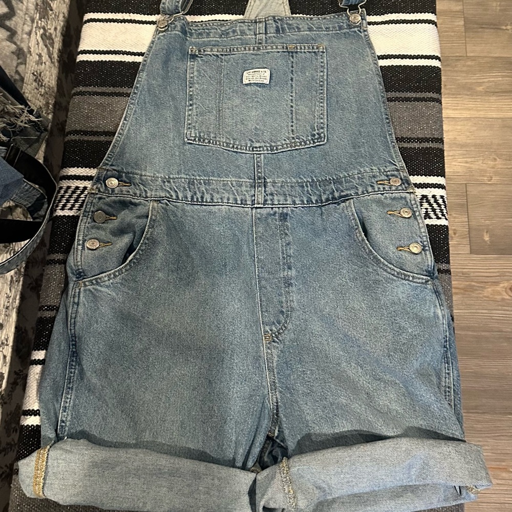 Levi's Blue Denim cut off short Overalls womens XL